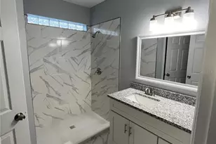 3304 Summer Island Ct, Valrico, FL 33594 - Photo 8