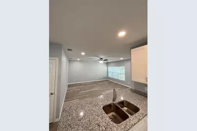3304 Summer Island Court, Valrico, FL 33594 - Photo 6