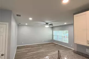 3304 Summer Island Ct, Valrico, FL 33594 - Photo 6