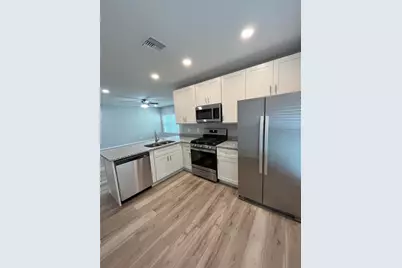 3304 Summer Island Court, Valrico, FL 33594 - Photo 4