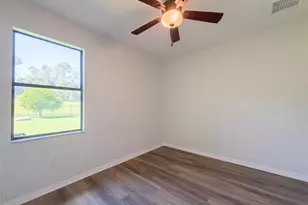 20009 Outpost Point Dr, Tampa, FL 33647 - Photo 18