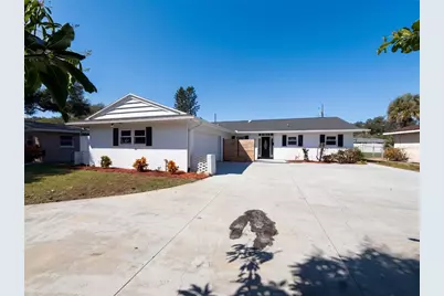 2645 Roy Hanna Drive S, Saint Petersburg, FL 33712 - Photo 1