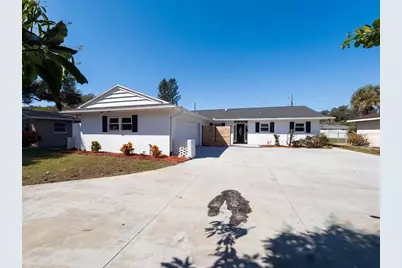 2645 Roy Hanna Drive S, Saint Petersburg, FL 33712 - Photo 18
