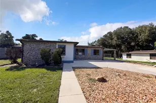 813 Halstead St, Deltona, FL 32725 - Photo 1