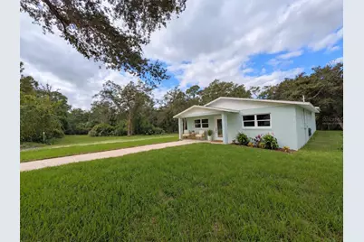 2748 Glenwood Avenue, New Smyrna Beach, FL 32168 - Photo 2