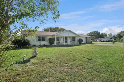 34122 Hunt Avenue, Leesburg, FL 34788 - Photo 2