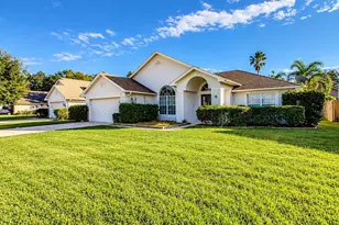 268 Old Mill Cir, Kissimmee, FL 34746 - Photo 2