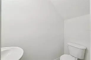 8419 Edgewater Pl Blvd, Tampa, FL 33615 - Photo 18