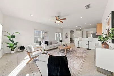 1822 Mira Lago Circle, Ruskin, FL 33570 - Photo 10