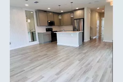 2895 Narcoossee Commons Way, Saint Cloud, FL 34771 - Photo 6
