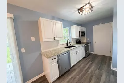 410 Albany Avenue, Deland, FL 32724 - Photo 4