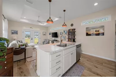 12077 Lakeshore Way, Oxford, FL 34484 - Photo 4