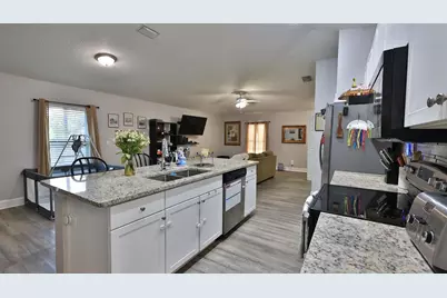 1565 Schaub Avenue, Orange City, FL 32763 - Photo 2