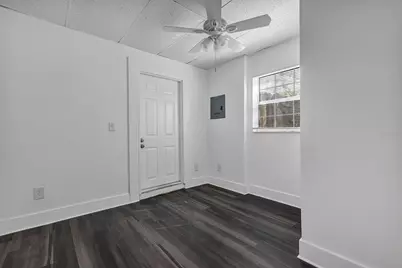2027 30th Avenue N, Saint Petersburg, FL 33713 - Photo 24