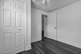 2027 30th Ave N, Saint Petersburg, FL 33713 - Photo 22