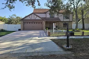 541 Emberwood Dr, Brandon, FL 33511 - Photo 1