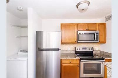 345 Lakepointe Drive #302, Altamonte Springs, FL 32701 - Photo 10