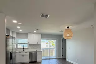 10118 66th Ave, Seminole, FL 33772 - Photo 4