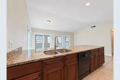 7606 Leon Avenue, Temple Terrace, FL 33637 - Photo 6