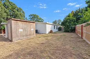 3205 W Rogers Ave, Tampa, FL 33611 - Photo 24