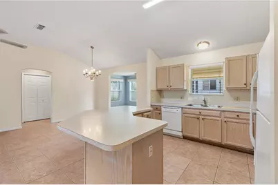 2055 Palo Alto Avenue, The Villages, FL 32159 - Photo 12