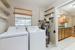 220 S Jackson St, Beverly Hills, FL 34465 - Photo 32