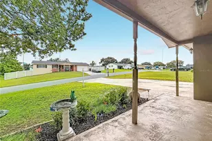 220 S Jackson St, Beverly Hills, FL 34465 - Photo 6