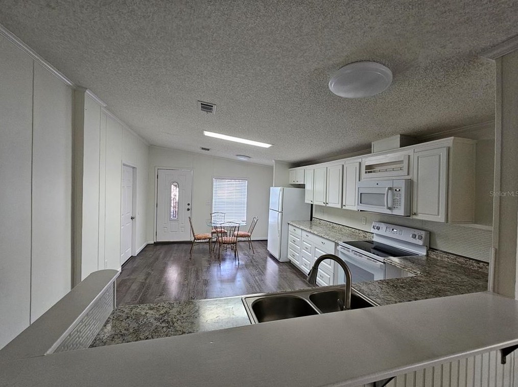 4116 26 St, Okeechobee FL 34974-6501 exterior