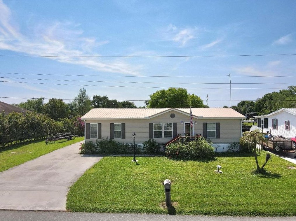 2006 35th Ln, Okeechobee, FL 34974-7046
