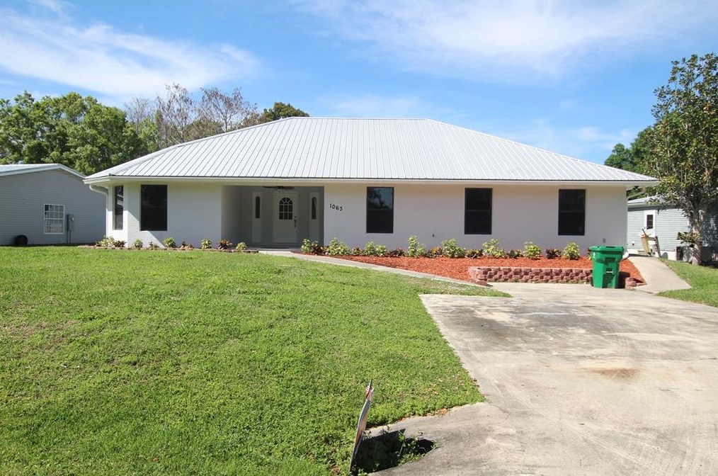 1063 Mayford Lake Rd, Moore Haven, FL 33471
