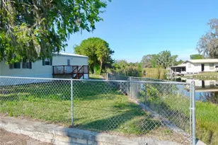 1017 1st St, Okeechobee, FL 34974 - Photo 6