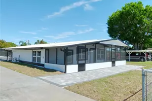 2203 SE 8th Ave, Okeechobee, FL 34974 - Photo 2