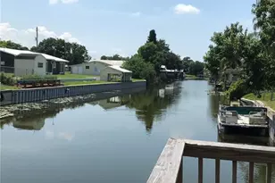 1081 6th St, Okeechobee, FL 34974 - Photo 22