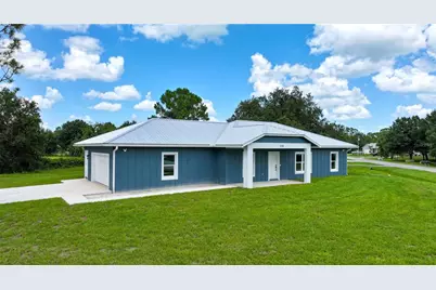 11286 NE 3rd Circle, Okeechobee, FL 34972 - Photo 2