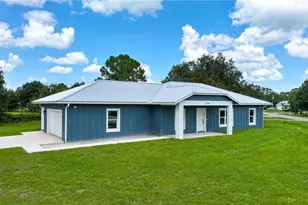 11286 NE 3rd Cir, Okeechobee, FL 34972 - Photo 2