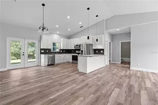 11286 NE 3rd Cir, Okeechobee, FL 34972 - Photo 4