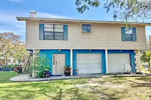 2934 SE 35th Ave, Okeechobee, FL 34974 - Photo 1