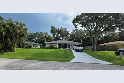 932 Starflower Avenue, Sebastian, FL 32958 - Photo 2