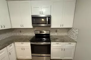 595 W Columbia St, Lake Alfred, FL 33850 - Photo 2