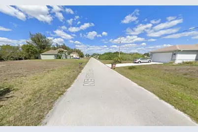 3706 NE 17th Avenue, Cape Coral, FL 33909 - Photo 2