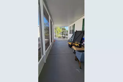 9801 Oaks Street, Tampa, FL 33635 - Photo 8