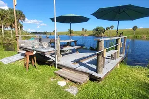 1025 Roberts Ln, Moore Haven, FL 33471 - Photo 8