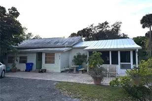 1000 SW 15th St, Okeechobee, FL 34974 - Photo 1