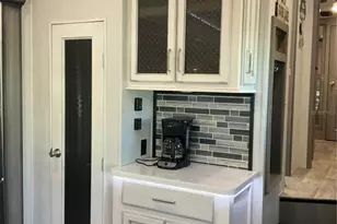 1339 Old Lakeport Rd, Moore Haven, FL 33471 - Photo 6