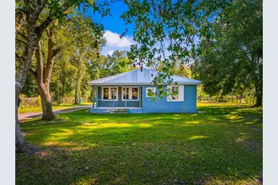 250 98 Street NW, Okeechobee, FL 34972 - Photo 2