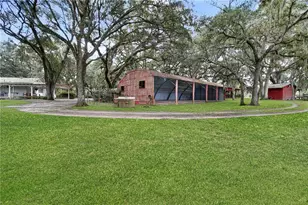 3350 NE 125th Terrace Rd, Silver Springs, FL 34488 - Photo 16