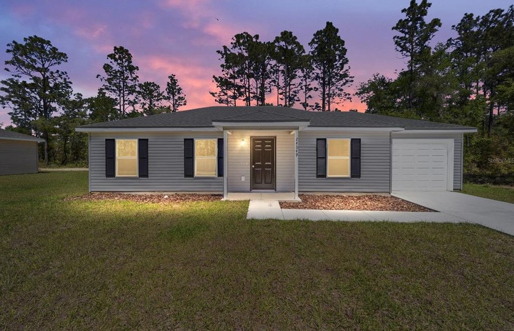 24217 Geranium Ave, Dunnellon, FL 34431-1720