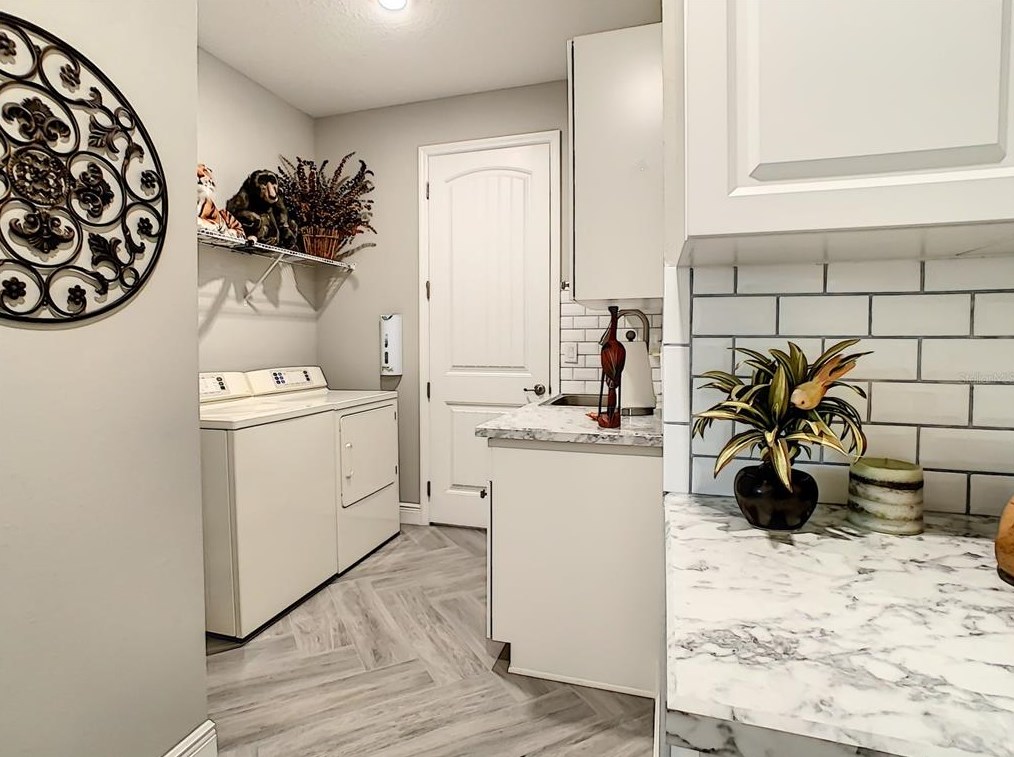 9061 81st Loop, Ocala FL  34481-5725 exterior