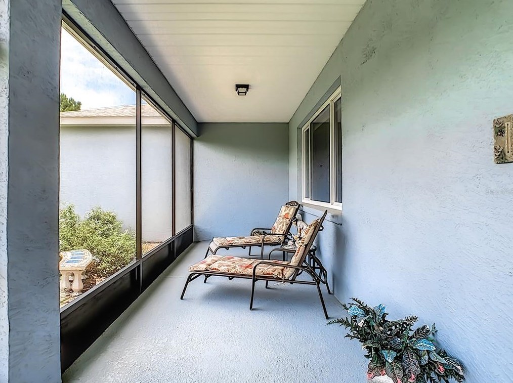 9061 81st Loop, Ocala FL  34481-5725 exterior