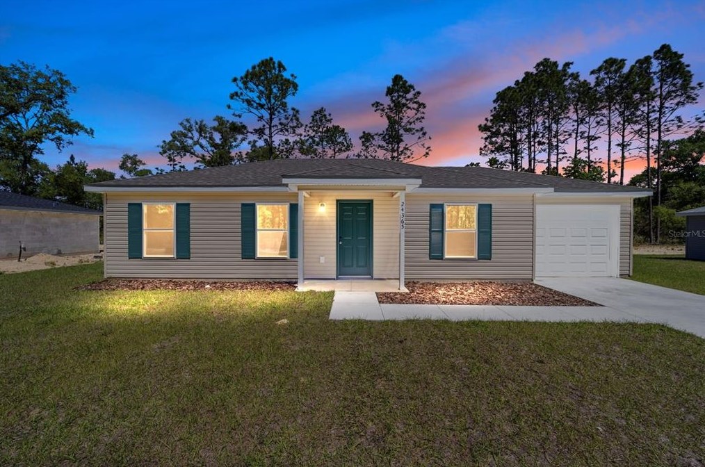 24365 Nw Falcon Ave, Dunnellon, FL 34431
